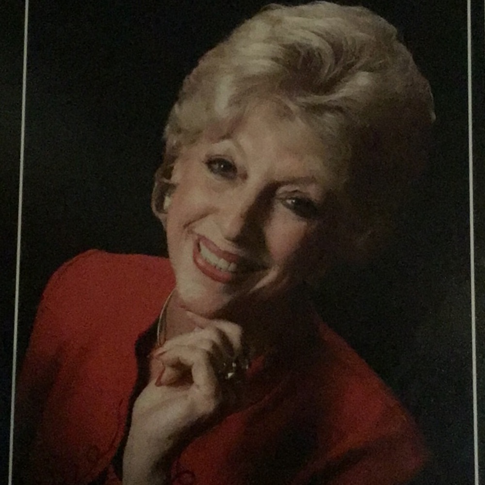 Meet your Posher, Paula